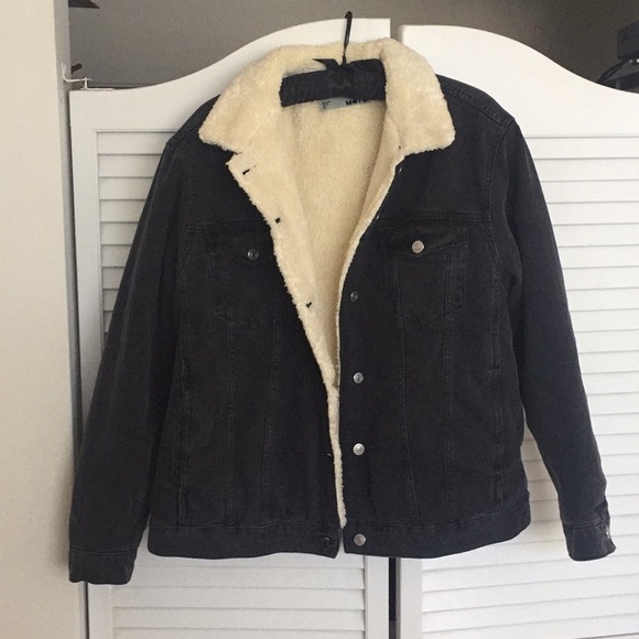 denim jacket with white fur inside